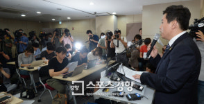 조선일보중동&상동센터 | 군 인권센터, 조선일보-TV조선-채널A 기자들 6개월간 출입정지… 이유는?