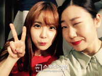‘복면가왕’ 연필 후보 라미란, 조현영과 다정샷 “난 낙원사의 아이돌”