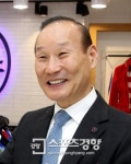 형지 최병오 회장, “시내면세점 특허최득 실패 아쉬워…재도전 하겠다”