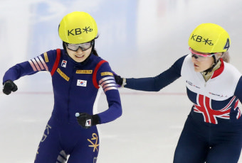 [쇼트트랙]최민정 1000m 金…2년 연속 세계선수권 우승