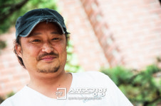 [스포츠경향 포토]포즈 취하는 김정석