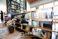 강원랜드, 휴식&힐링의 숲속 도서관 ‘북카페’ 오픈
