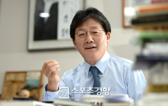 유승민 오늘 대선 출마 선언, 바른정당 대권 경쟁 본격화