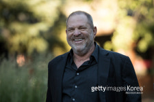 ‘할리우드 배우 성추문’ 하비 와인스타인, 자신이 만든 회사에서 해고