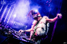 평창 동계올림픽 알펜시아 스키점프센터, 음악감독 DJ 타조