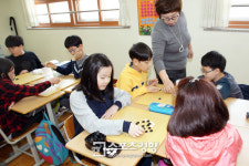 화성시 초등학교, 정규교과 과정으로 바둑 수업