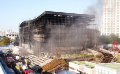 대전 관저다목적체육관 공사장서 화재…부상자 더 늘 것으로 보여