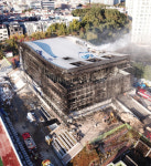 “여성 라커룸서 발화” 대전 관저다목적체육관 공사장서 화재…11명 부상