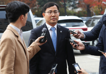 이재명 측 변호인 “경찰간부 뇌물수수 혐의로 고발할 것”