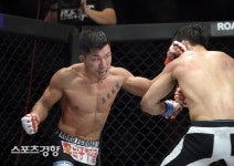 박형근의 펀치 [스경포토]