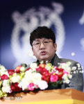 축사하는 방시혁 대표 “세계 선도하는 K-POP 산업 국내서 저평가” [스경포토]