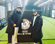 은퇴 뒤 코치님? 아니 대표님!…야구 과외 시장에 뛰어든 스타들 [기획]