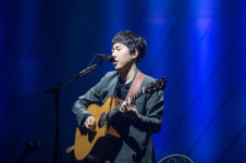 ‘음원 강자→콘서트 강자’ 장범준, 전국 투어 ‘노래방에서’ 서울 공연 성료