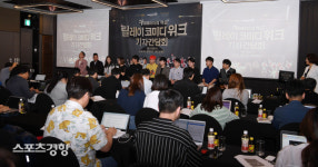 코미디 부흥의 새 길 열리나, 다음 달부터 홍대서 ‘릴레이코미디위크’ 개최