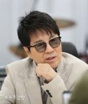 조용필 친형이자 전 소속사 대표 조영일, 폐암 투병 중 별세