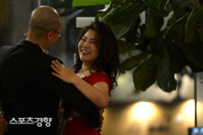 왈츠가 흐르는 ‘살롱 드 라플란드’ [스경포토]