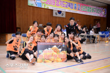 [스경포토] [경기도교육청 배구대잔치] 웅곡중 “자담치킨 최고”