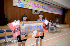 [스경포토] [경기도교육청 배구대잔치] 화홍중 전수연 토스왕…공격왕은 김다빈