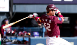 [스경X준PO4]키움 박병호 또 홈런, 준PO 최다 기록 경신