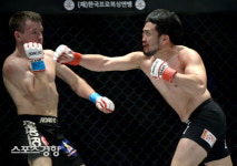 [스경포토] 로드FC 고기원의 강력한 펀치