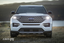 잘 나가는 대형 SUV, 수입차 진영 대장주 ‘포드 신형 익스플로러’ [손재철의 이 車를 말한다]