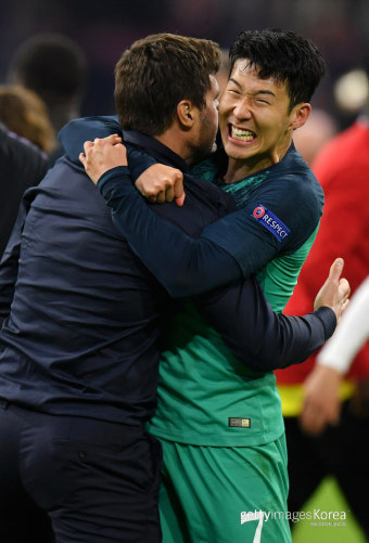 손흥민 작별인사 “말로 다 표현할 수 없어…축구와 인생을 배웠다”