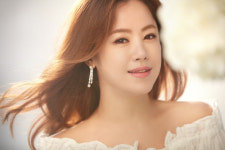 ‘행복한 아침’ 똑순이 김민희, 트로트 가수 변신…‘천생연분’ 첫 공개