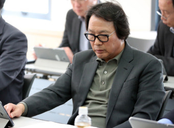 잘 나가는 대구FC 뒤에 ‘조광래의 그늘’