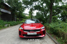 “스포츠카 처럼 내달린다” 기아 스팅어 마이스터 2.5T AWD 마스터즈 [시승기]