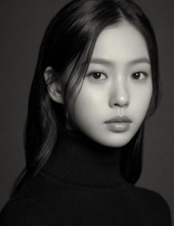 고민시, 소외계층에 천만 원 상당 의류 기부