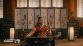 [단독] 치킨플러스도 신혜선 ‘광고 해지’ 논의 중