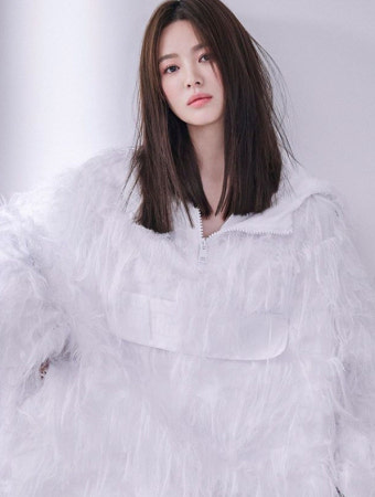 송혜교·서경덕, 광복절에 ‘뉴욕 독립운동 역사 안내서’ 기증