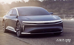 美친 루시드, 1회 충전으로 가장 멀리 간다