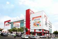 롯데마트, 창고형 할인점 빅마켓 20개 이상으로 확대한다