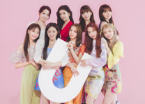 JYP 트와이스-있지(ITZY)-니쥬(NiziU), 日 라인 리서치 ‘2021 걸그룹 인기 랭킹’ 호성적