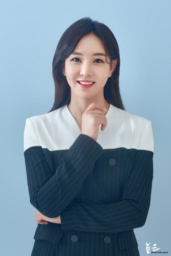 쇼핑호스트 신예서, 조여정-한예슬과 한솥밥