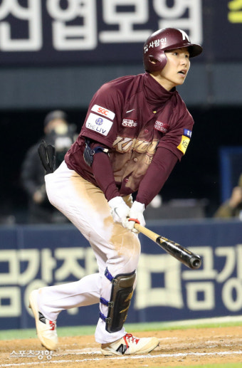 ‘5번 타자 어떻게’…가능성 본 한화, 못 본 키움