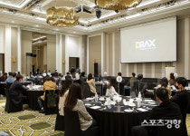 디랙스, 인공지능 ‘랙스’ 기반 미래형 디지털 피트니스센터 경험 제시