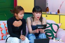 주식회사 초이엔터 | 효진초이, 첫 온라인 팬미팅