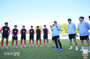 황선홍호 승선한 한국 축구 신성들, 베트남 ‘박항서 키즈’와 맞붙는다
