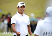 턱걸이 컷통과한 신상훈, KPGA 선수권에서 생애 첫 우승컵