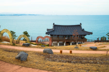 포항경주공항, 새 깃발 세우니…경주·포항 여행, 하나로 ‘사통팔달’[투어테인먼트]
