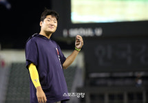 “곽빈이 안우진보다 직구는 좋다”…이강철 감독이 꼽은 WBC 데려가고 싶은 투수[스경X현장]