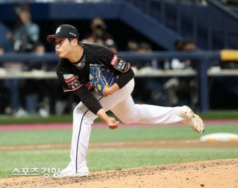 역투하는 박영현[스경포토]