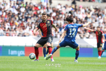 부진한 일류첸코 대신해 오스마르, FC서울 완장 찬다