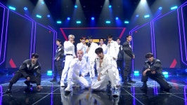 ‘SIMPLY K-POP CONTOUR’ 천재 래퍼 MILLI(밀리), 심플리 케이팝 무대에 서다···앨리스, 템페스트, 드림노트, 크랙시 출연