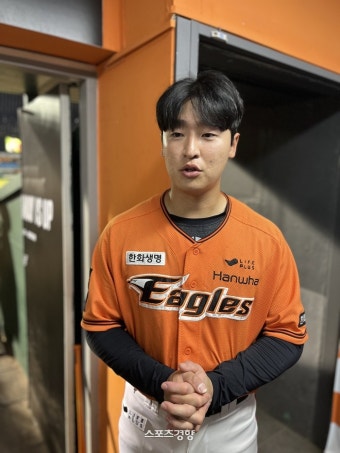 ‘역대급 빠던’ 이진영 “사구 맞은 도윤이 형이…”[스경X현장]