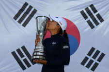 ‘알프스 하늘에 태극기를’ 고진영, 김효주, 신지애 등 에비앙 챔피언십 출격