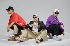 디제이티즈·스클비·비모카, 새 앨범 ‘Jefe Business’
