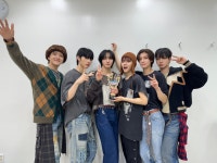보이넥스트도어, 음악방송 2관왕